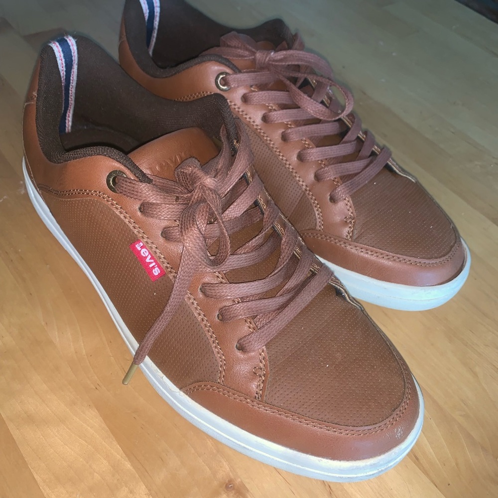 Levi’s shoes